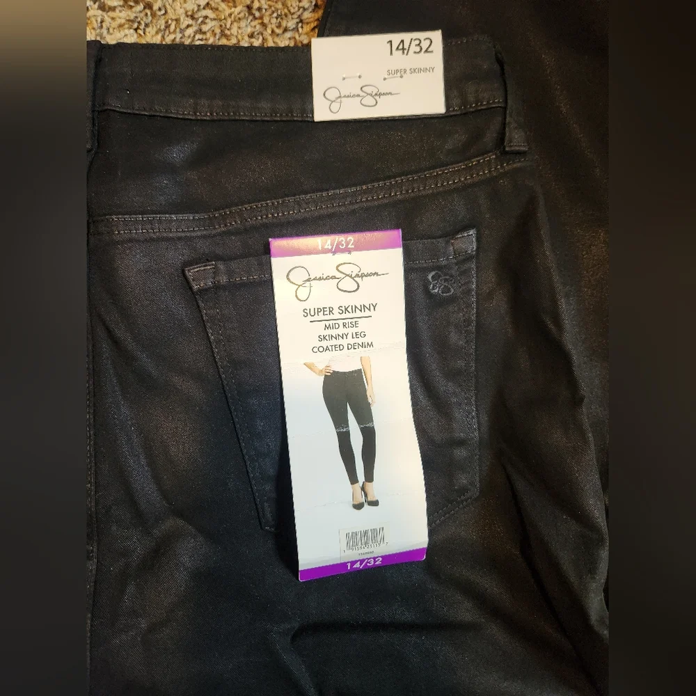 Jeans - Picture 3 of 3